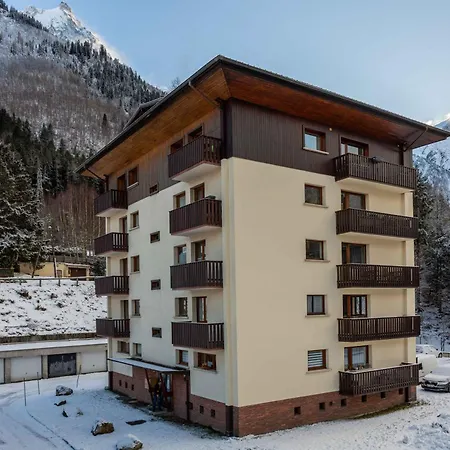 Les Trois Balcons - Year * Chamonix