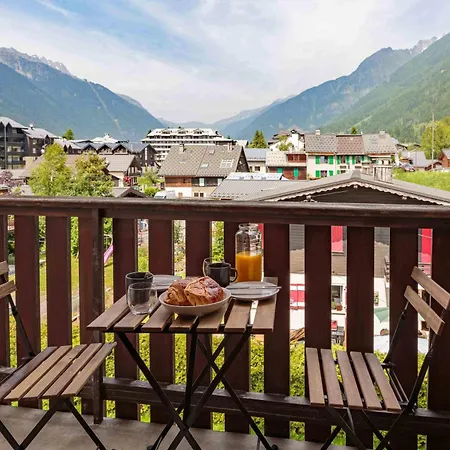 Les Trois Balcons - Year * Chamonix
