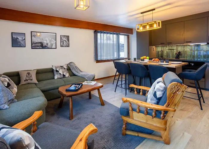 Les Trois Balcons - Year * Chamonix